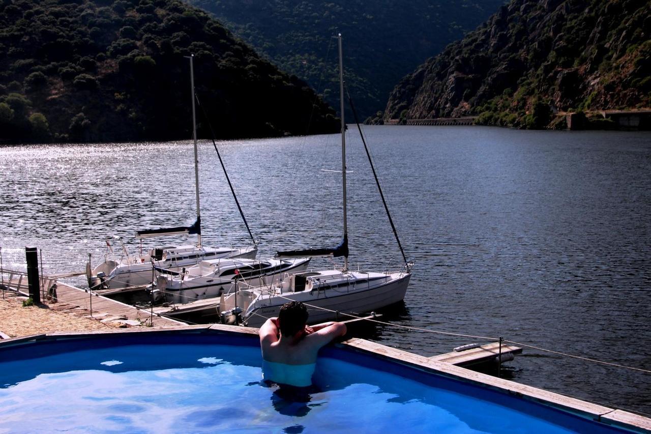 Douro Yacht Charter & Bungalows Sao Joao da Pesqueira Ngoại thất bức ảnh