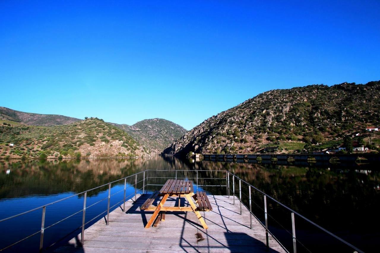 Douro Yacht Charter & Bungalows Sao Joao da Pesqueira Ngoại thất bức ảnh