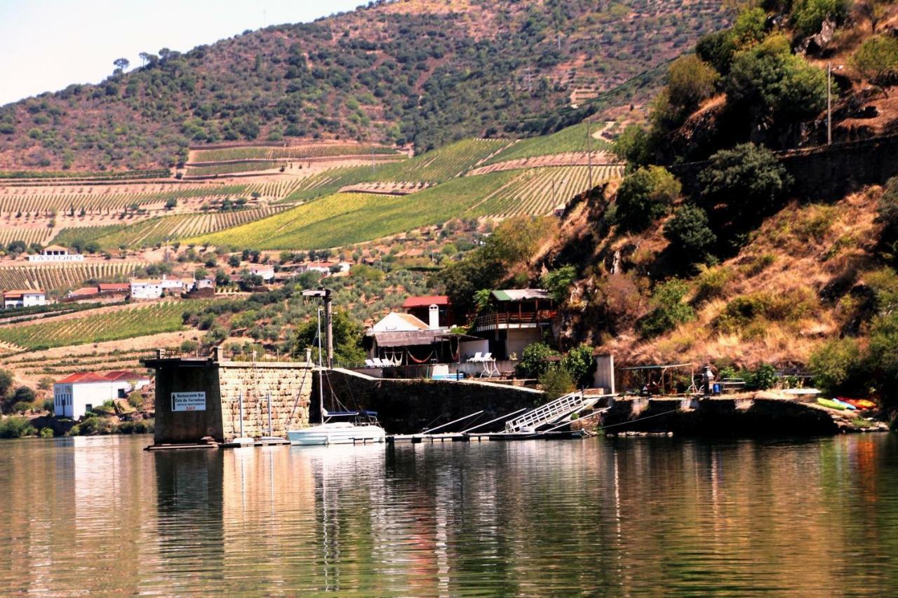 Douro Yacht Charter & Bungalows Sao Joao da Pesqueira Ngoại thất bức ảnh